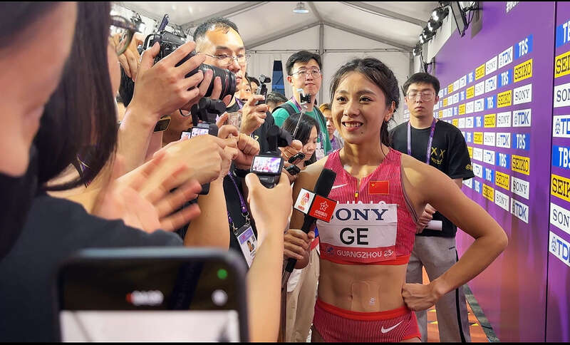 九游体育中国田径接力新生代闪耀国际赛场 四项目获东京世锦赛“门票”(图3)