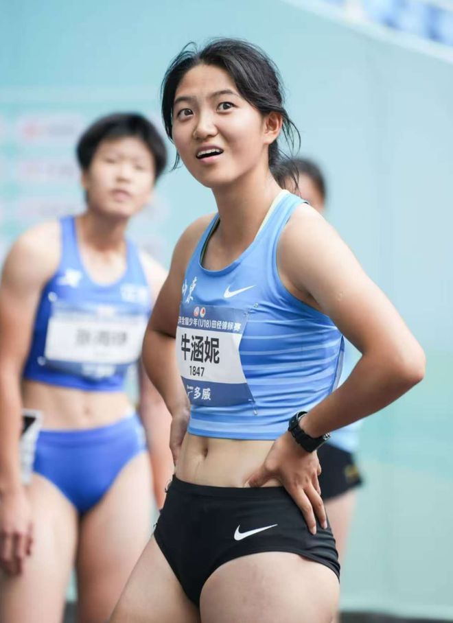 九游体育短跑新秀！德州“小妮”备战全国青少年田径运动会(图1)
