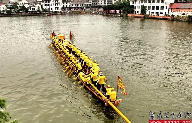 九游体育千年传承！湖南益阳兰溪龙舟赛在等您来！(图3)