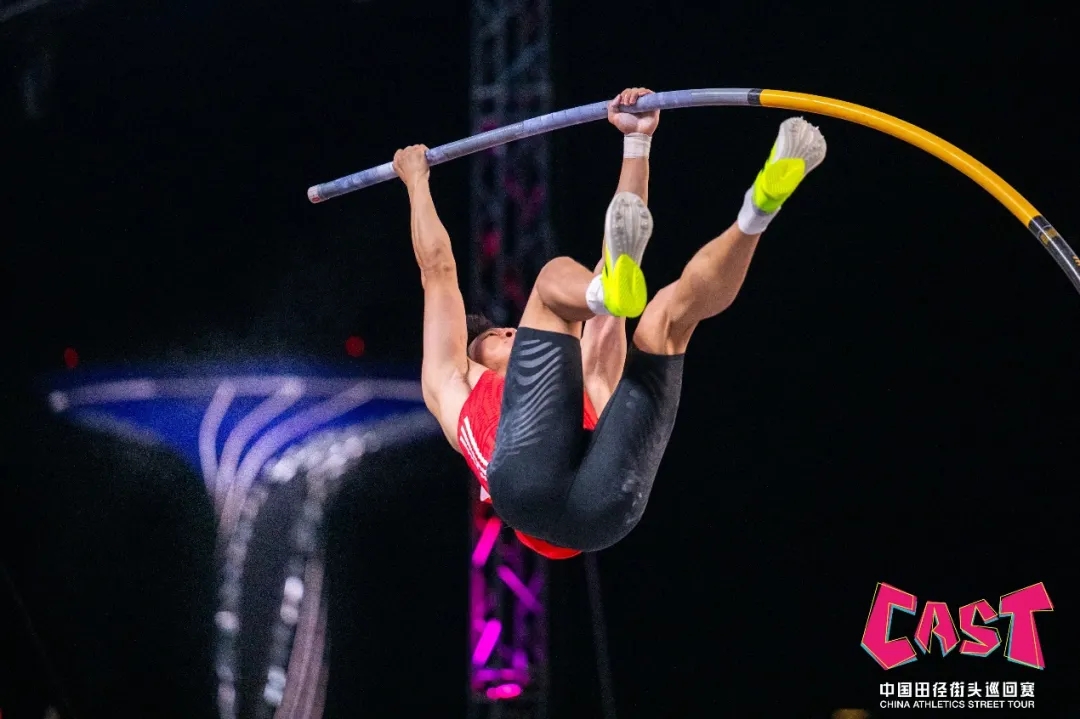 九游体育17名国内顶尖选手参与！中国田径街头巡回赛·合肥站举行(图3)