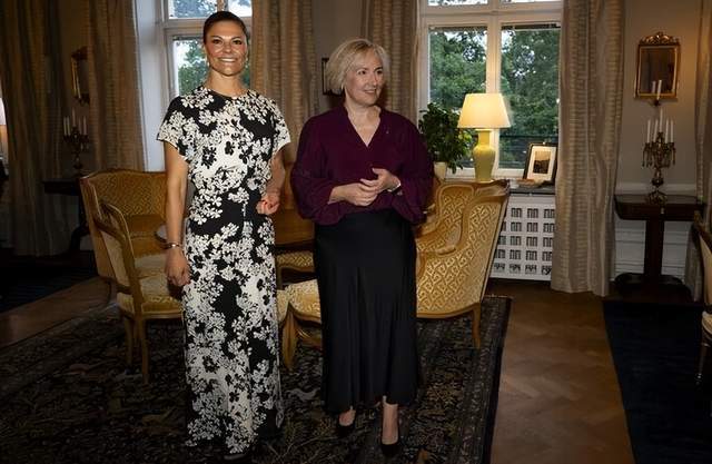 惊呆了！王室周报揭示8月23日至29日不为人知的内九游体育幕！(图6)