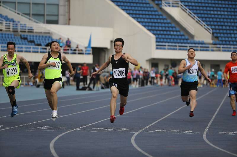 九游体育田径 ｜2025年世界田联洲际巡回赛：梁田田夺得女子3000米冠军(图1)