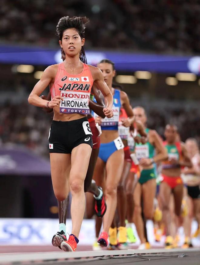 九游体育2025东京田径世锦赛：男女万米、马拉松项目百米冲刺决胜的魅力与启示！(图2)