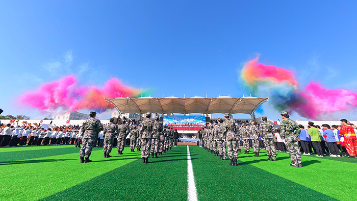 青春跃动风采尽显——安徽扬子职业技术学院九游体育第十二届田径运动会圆满收官(图2)