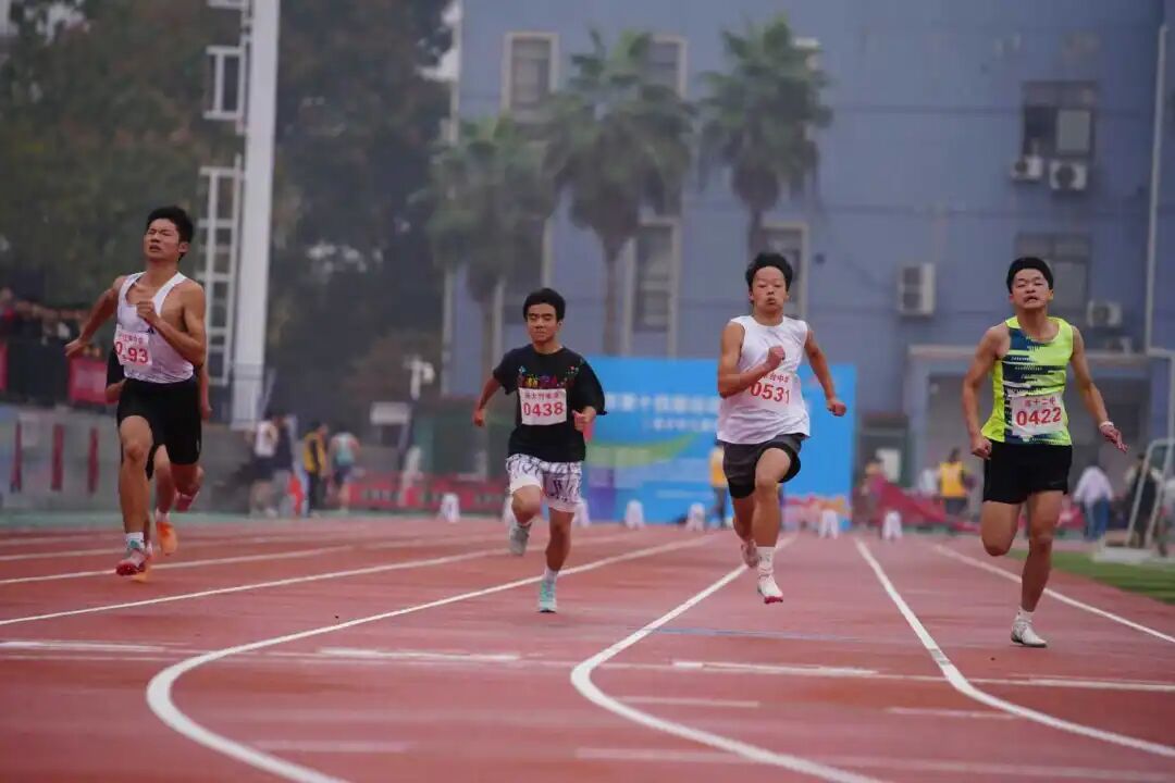 “奔跑吧·少年” 湘潭市第十四届运动会田径比赛圆满完赛九游体育(图2)