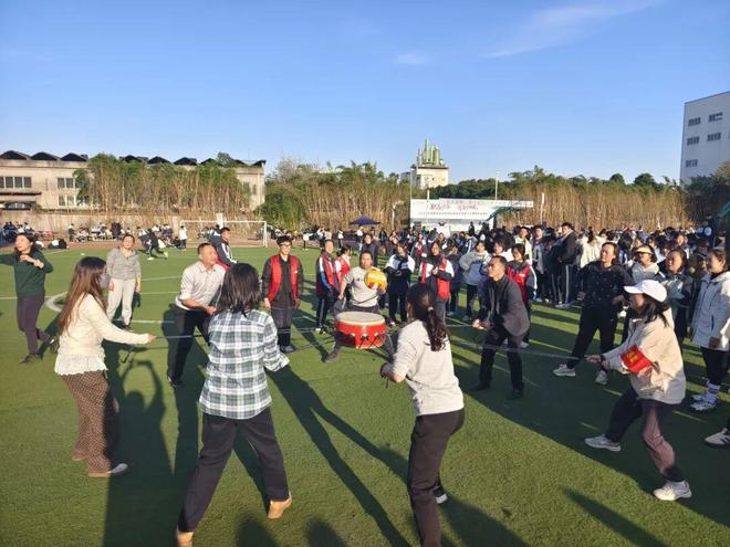 【运动会】职高少年青春阳光——新津职高第十五届田径运动会圆满落幕九游体育(图3)