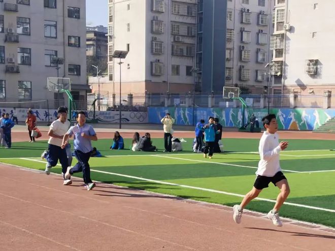 进贤县青岚学校举办第七九游体育届田径运动会(图3)