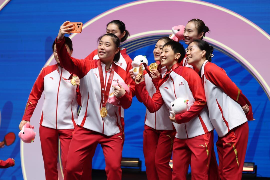 “五连冠”的巅峰突破——解读“山东九游体育体育现象”的荣耀密码(图6)