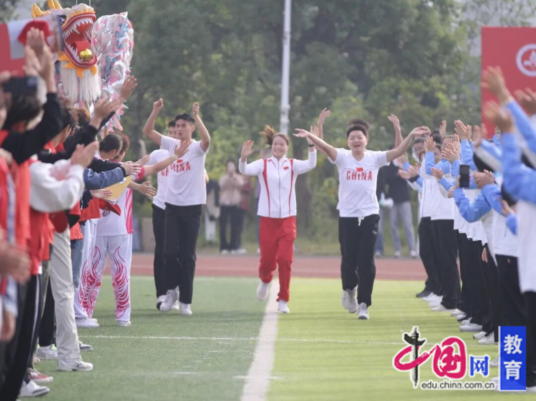 从“指尖触摸”到“内心触动”——奥运冠军“金牌大思政课”的Touch传播模型建构与实践九游体育(图2)