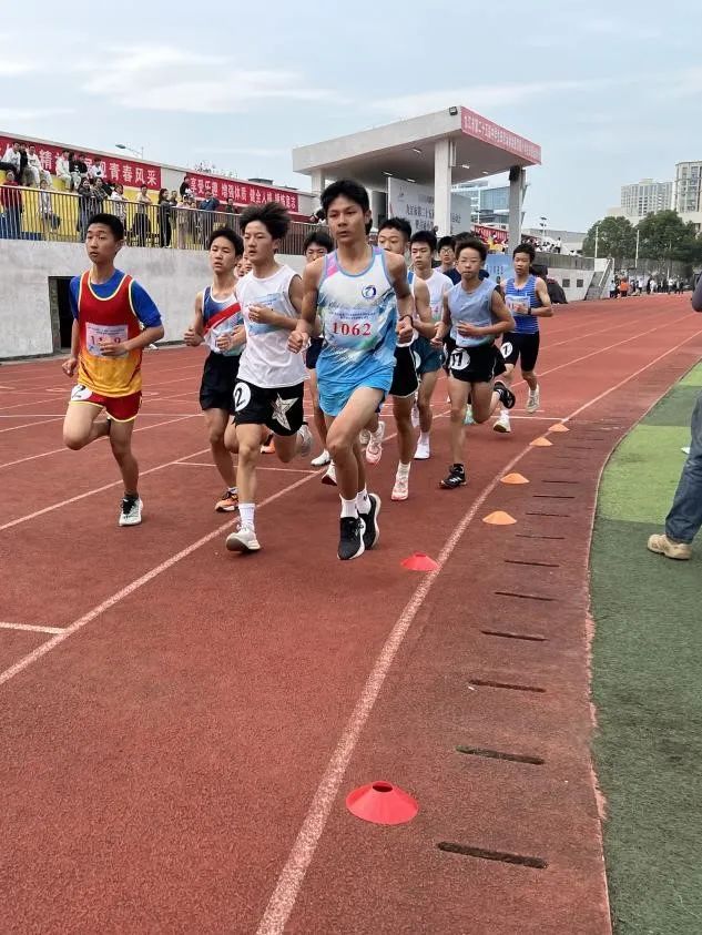 湖北田径冬日集训 这群追光少年触摸到了“冠军”的模样九游体育(图1)