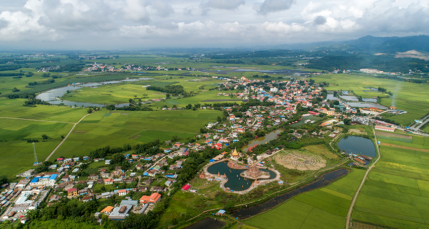 九游体育2026中缅瑞丽—木姐跨国马拉松3月1日开跑(图2)