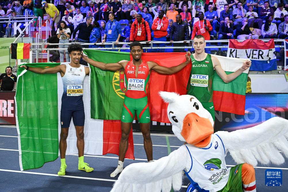 田九游体育径——世界室内锦标赛：男子跳远决赛赛况(图2)