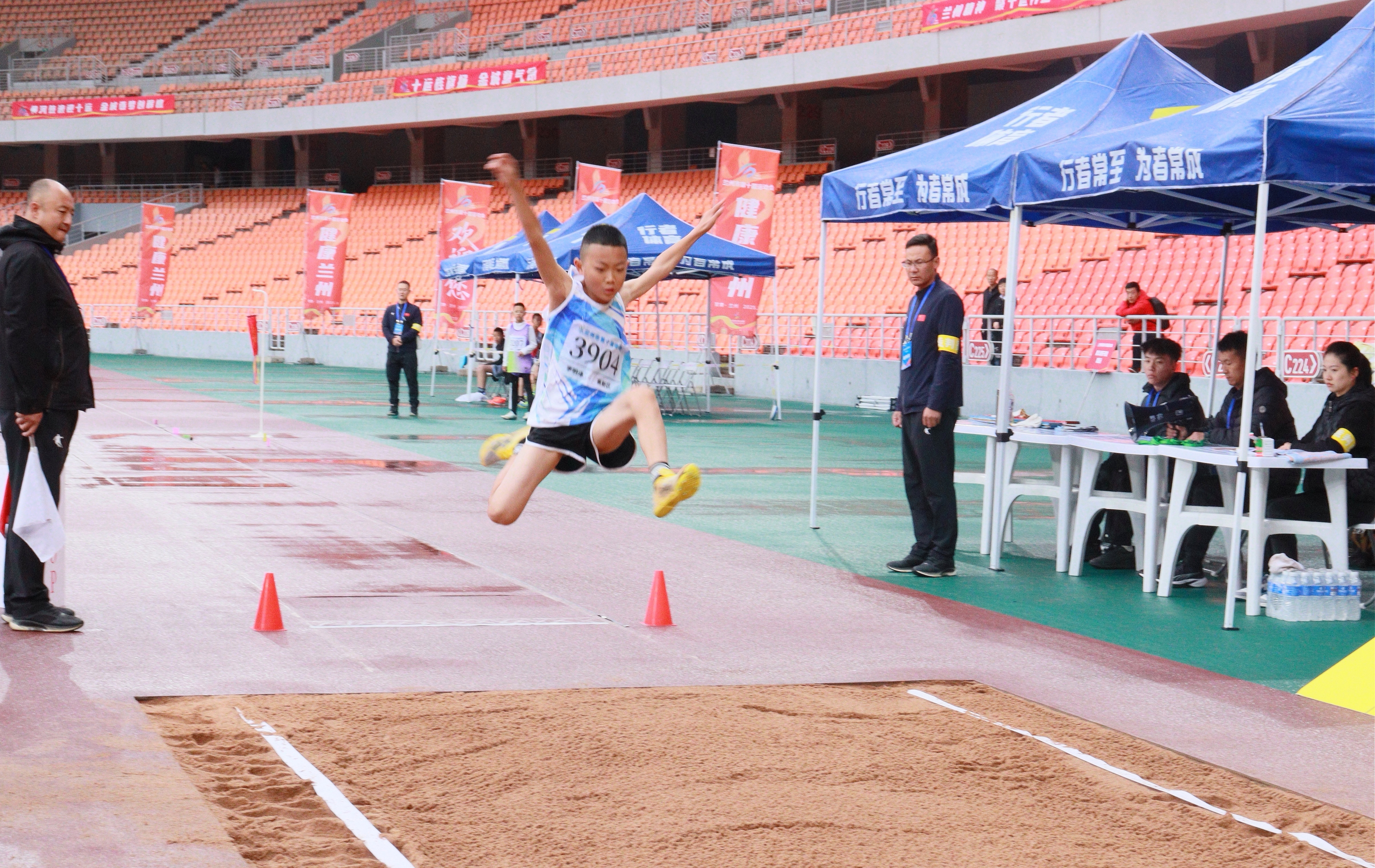 九游体育2026年全国竞走大奖赛在黄山举行(图1)