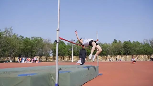 九游体育武安赛场连破9项市纪录！最燃的是这项尘封37年的成绩(图4)