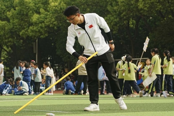 九游体育骏马奔腾展风采 活力校园绽光芒——合肥市育新小学2026年春季田径运动会圆满落幕(图11)