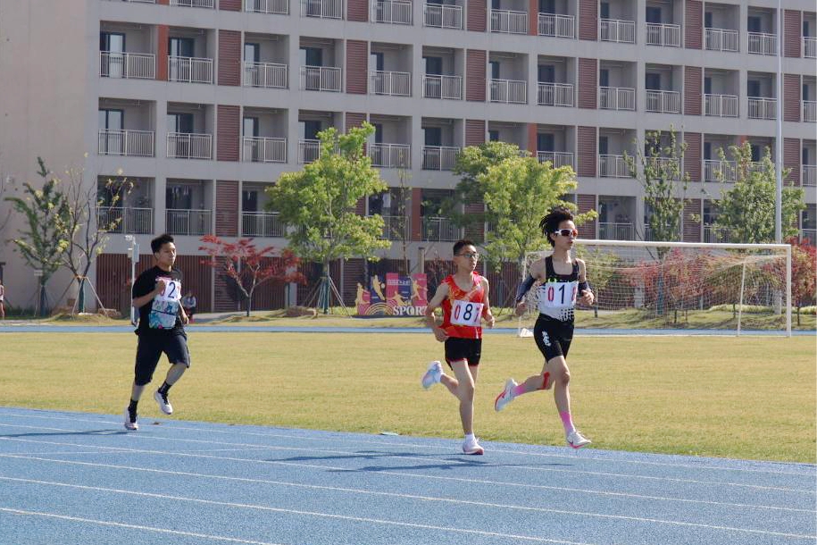 九游体育2026年汉中市青少年田径锦标赛：展现青春风采的竞技盛会！(图1)